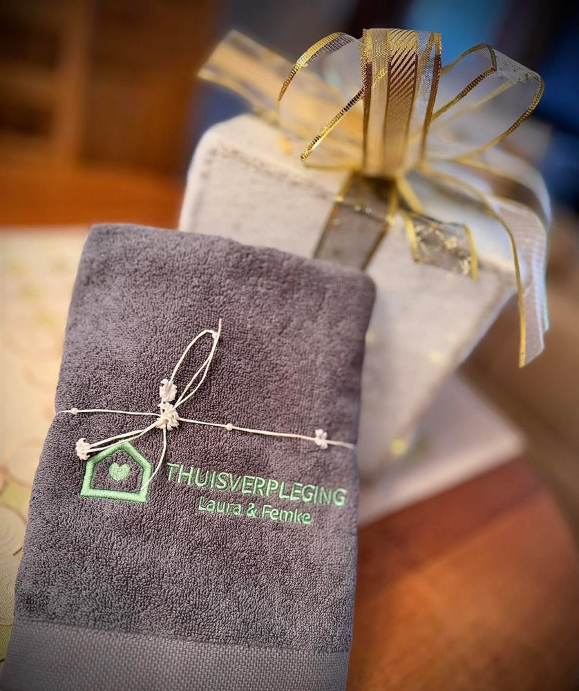 Mooie handdoekjes met eigen borduring op